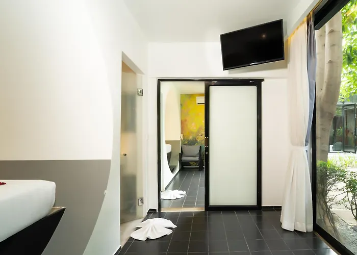 Hotel The Family Connecting Room- Eco-friendly- Compact Concept Design 4*