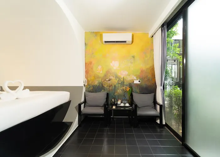 The Family Connecting Room- Eco-friendly- Compact Concept Design Hotel Siem Reap